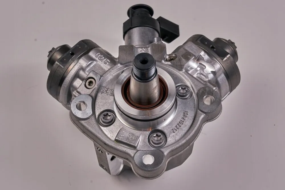 Pompe a injection Bosch 059130755DF
